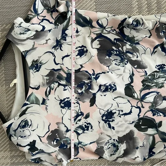 PINKBLUSH |   Maternity Floral Dress - Picture 3 of 6